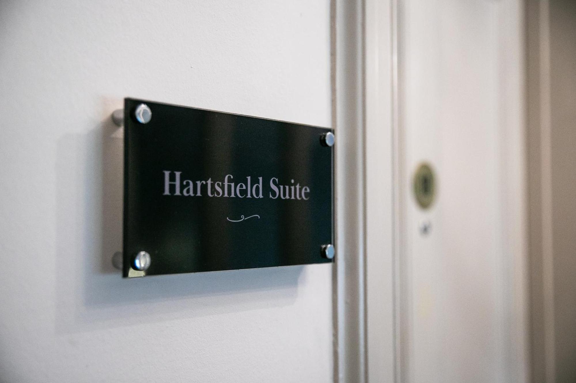 Готель Hartsfield Manor Доркінг Номер фото